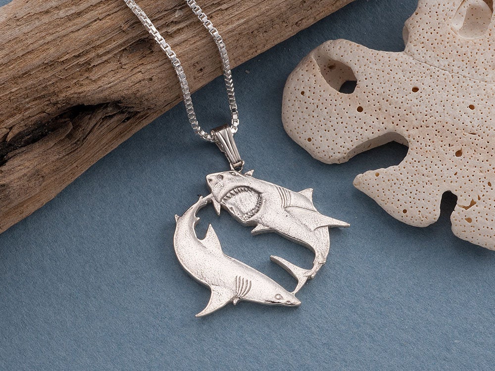 Sterling Silver One Sided Great White Shark Charm//Pendentif
